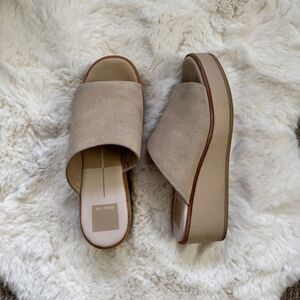 Dolce Vita Beige Platform Sandals 5